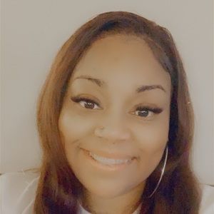 Meet your Posher, Marie